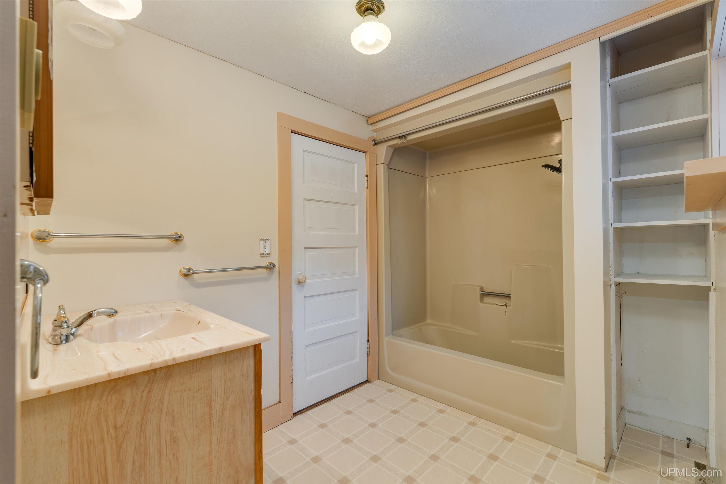 8045 West Co Road Manistique, MI 49854 - Photo 24 of 79