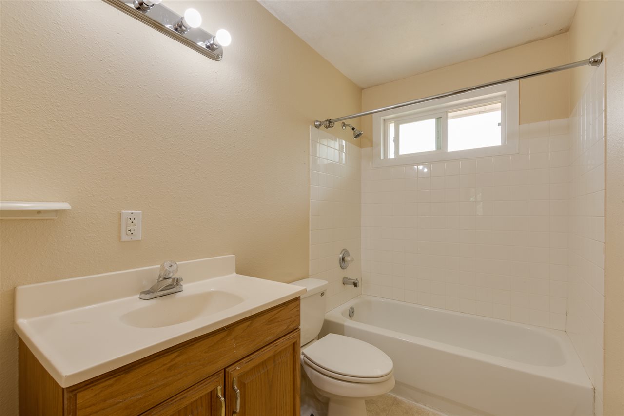 4112 North Woodlawn Road Spokane Valley, WA 99216 - Photo 10 of 20 Gallery Image 10