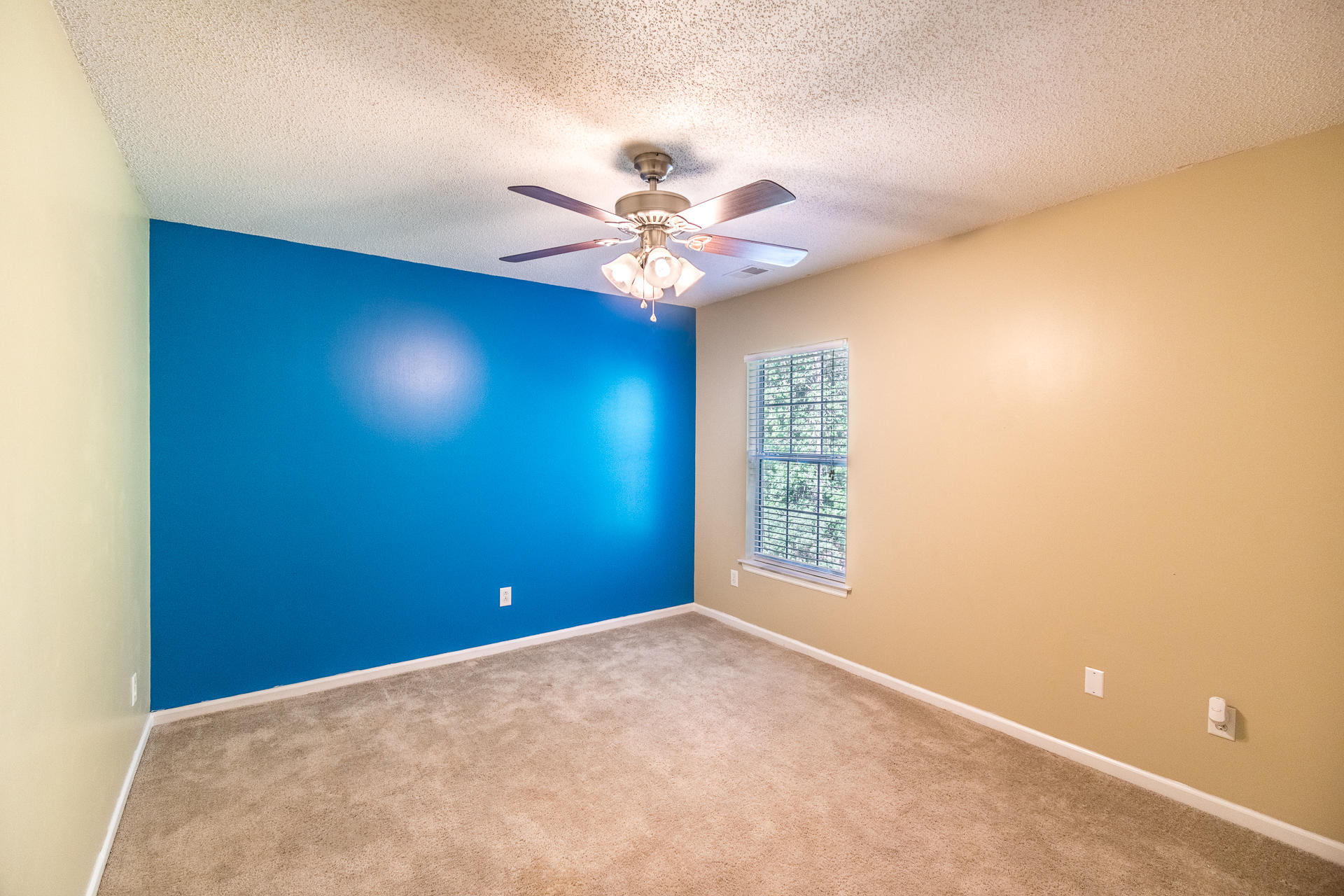 208 Eagle Ridge Road Summerville, SC 29485 - Photo 20 of 30 208EagleRidge-21