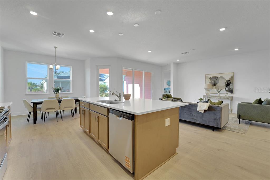 1018 Fiesta Key Circle Lady Lake, FL 32159 - Photo 19 of 56