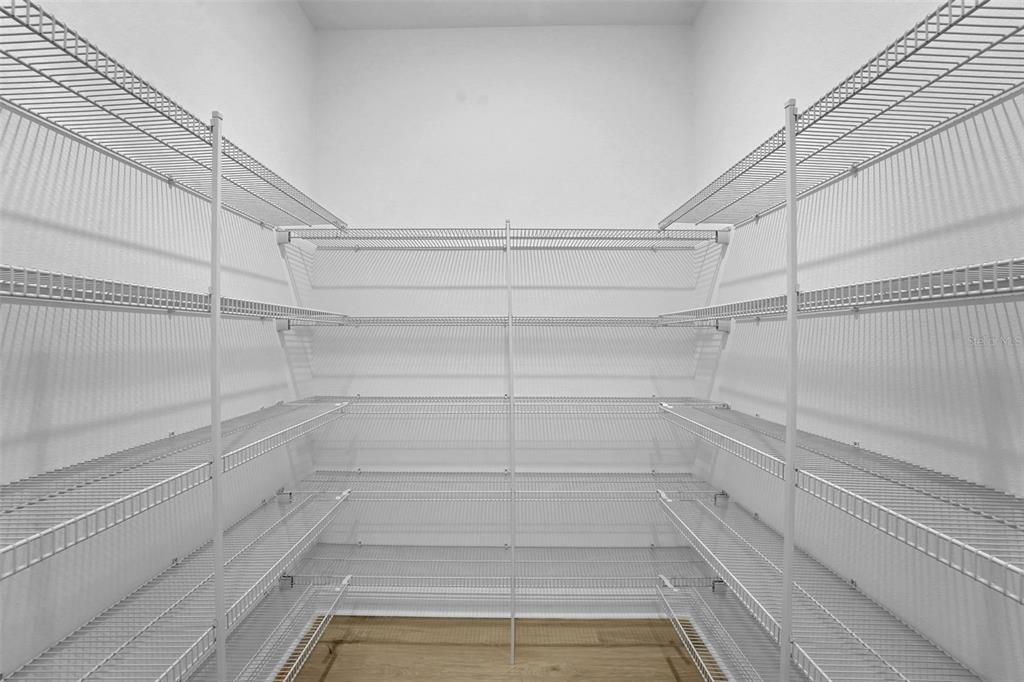 1018 Fiesta Key Circle Lady Lake, FL 32159 - Photo 20 of 56