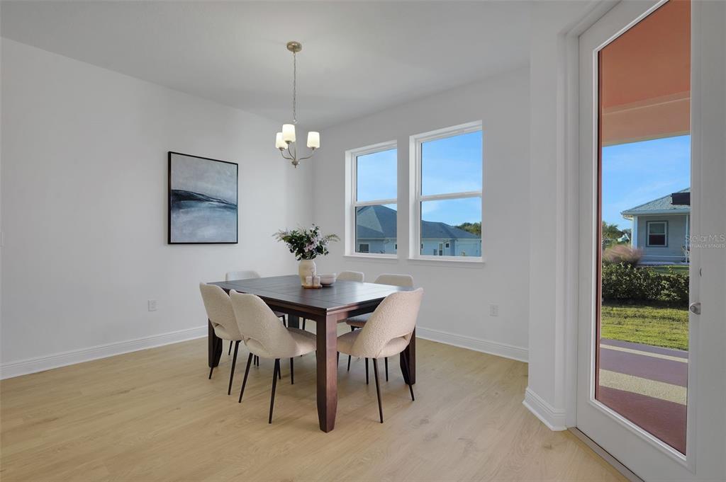 1018 Fiesta Key Circle Lady Lake, FL 32159 - Photo 22 of 56