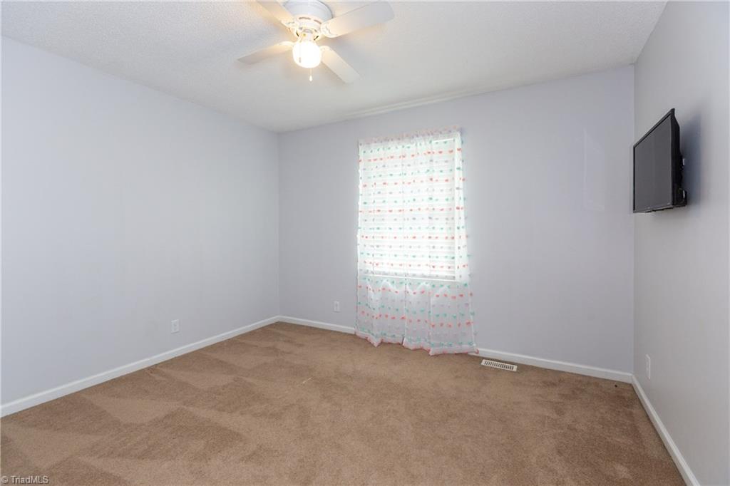 4086 Hoover Hill Road Trinity, NC 27370 - Photo 13 of 21