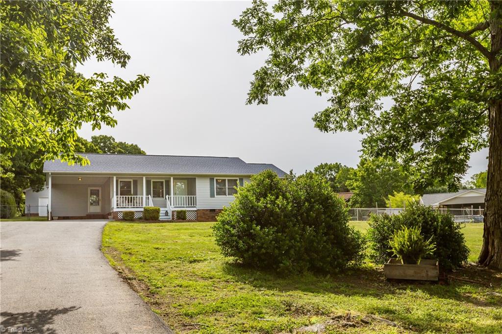 4086 Hoover Hill Road Trinity, NC 27370 - Photo 4 of 21