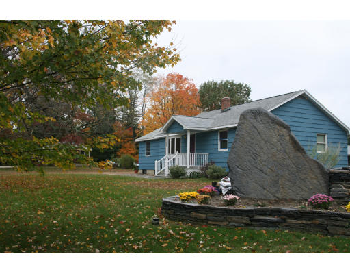 244 West Farms Road Northampton, MA 01062 - Photo 2 of 12 Gallery Image 2