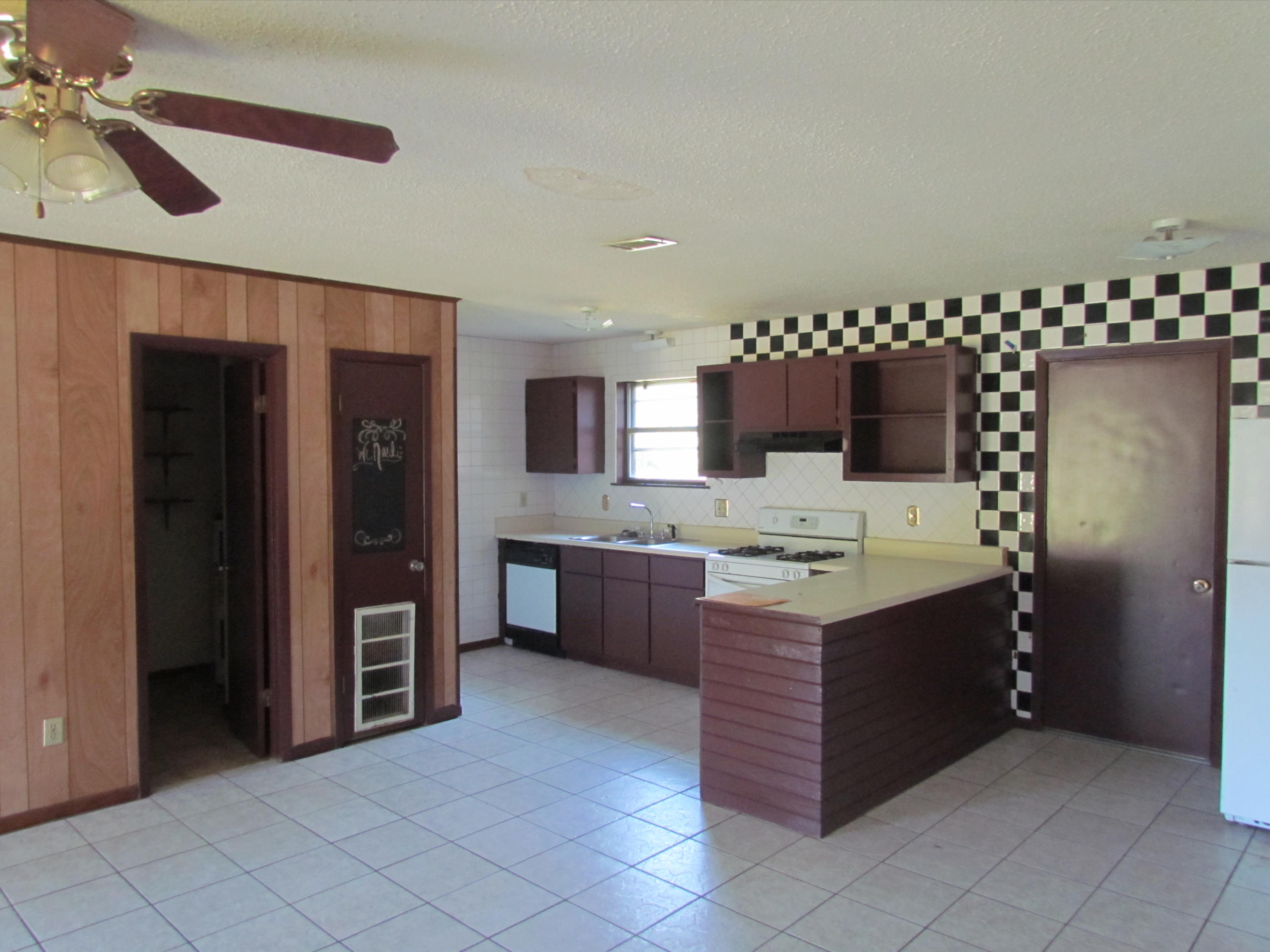 7951 Beneva Road Milton, FL 32583 - Photo 3 of 13 Gallery Image 3