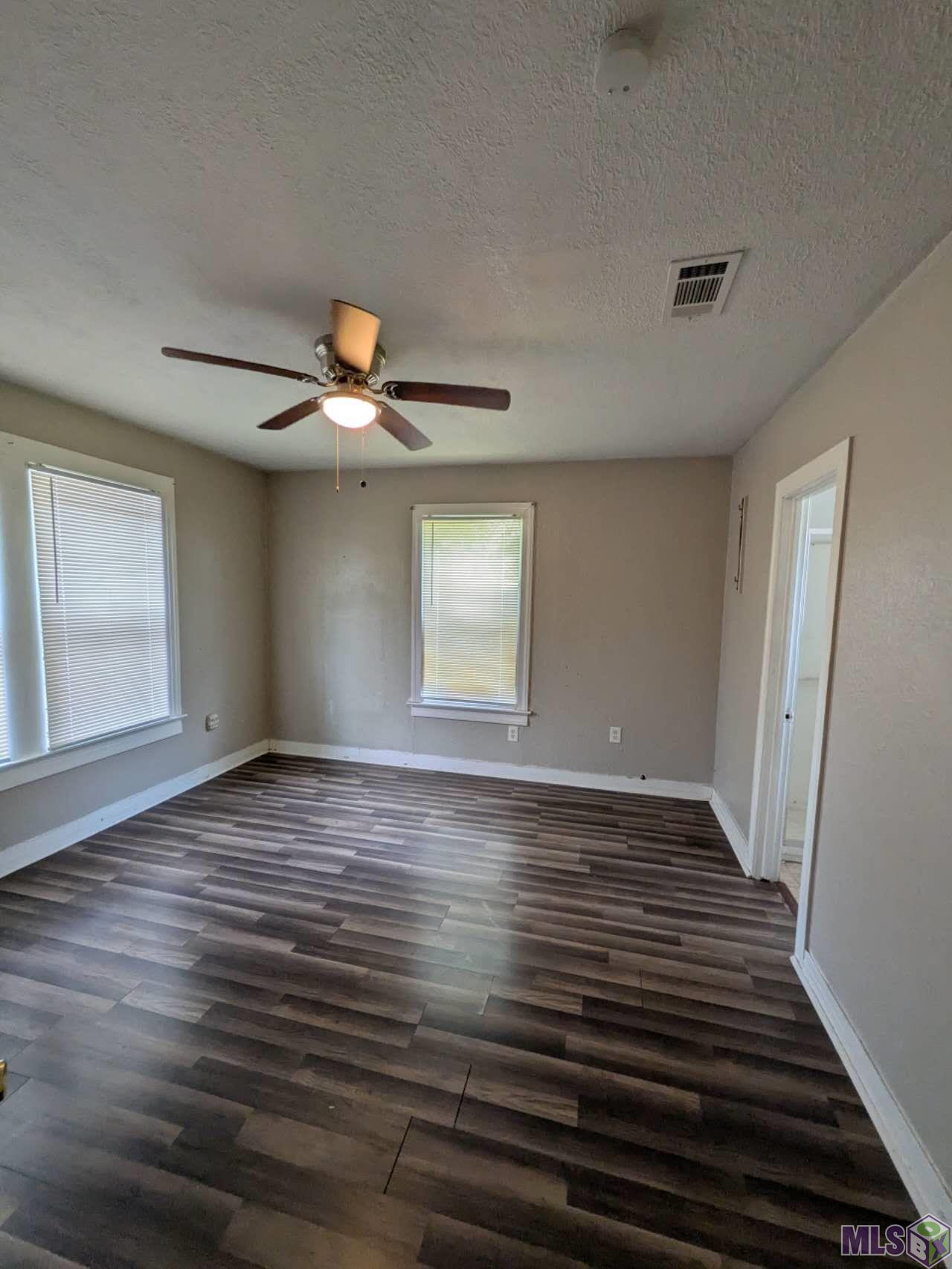 4236 Delaware Street Baton Rouge, LA 70805 - Photo 5 of 10