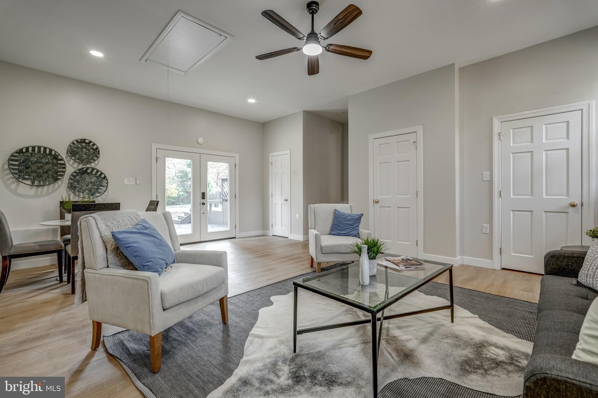 1771 Robindale Road North Chesterfield, VA 23235 - Photo 21 of 67 a living room with furniture and a window