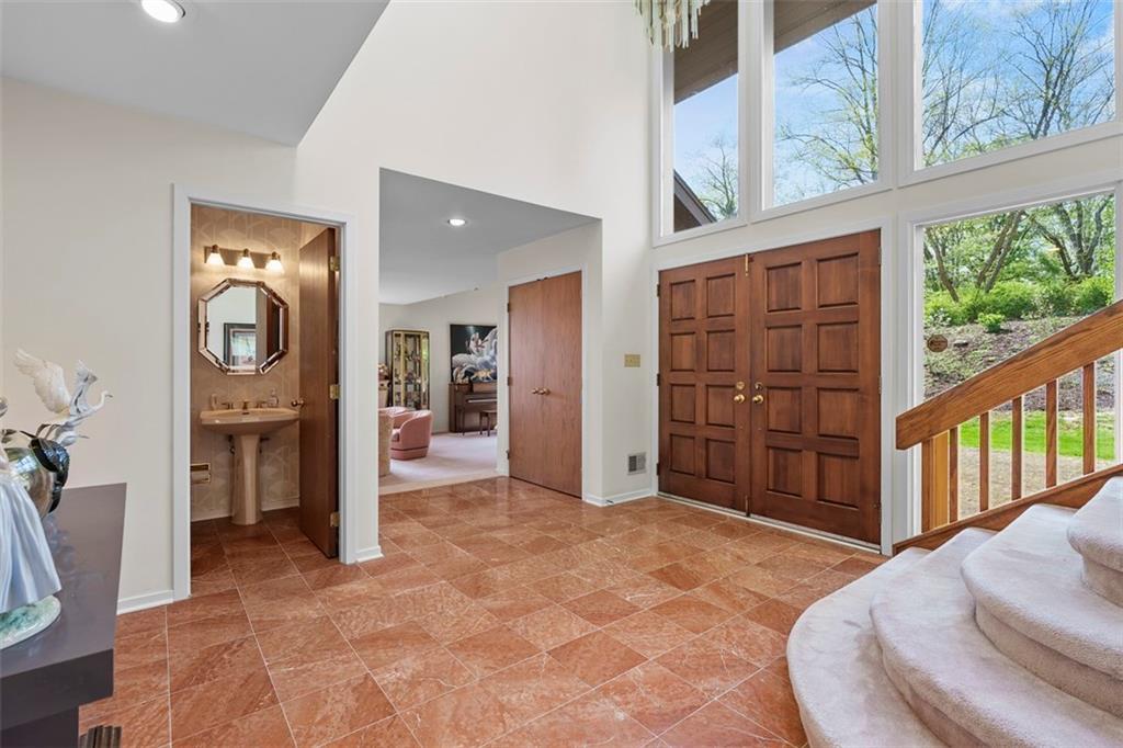 99 Haverford Road Pittsburgh, PA 15238 - Photo 2 of 43 Gallery Image 2