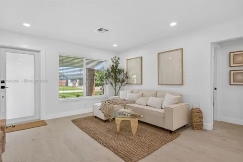 $505,000 | 370 Northwest 48th Court, Oakland Park, FL 33309