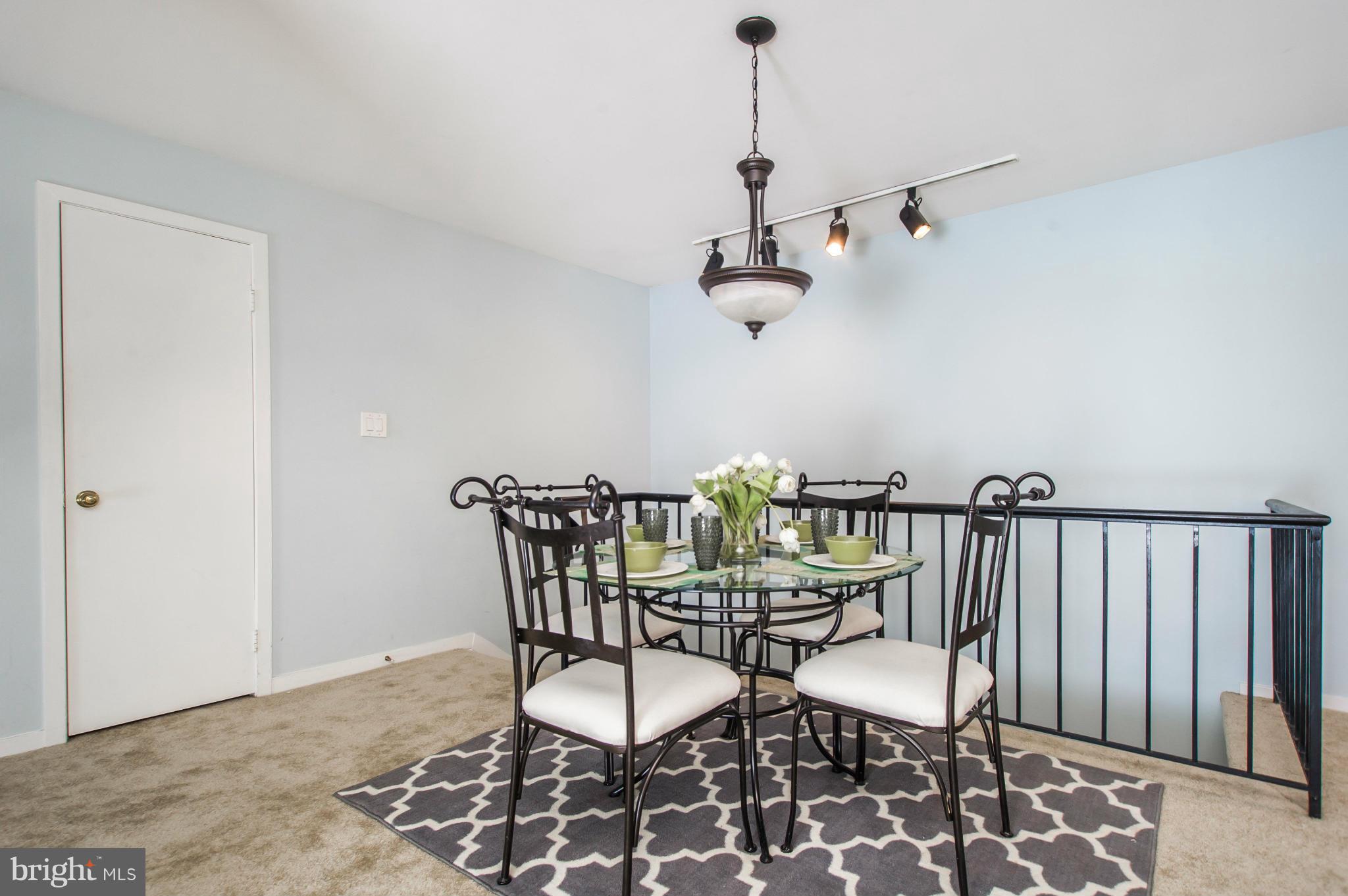 534 South Charles Street, Unit R81 Baltimore, MD 21202 - Photo 5 of 30 Dining Room
