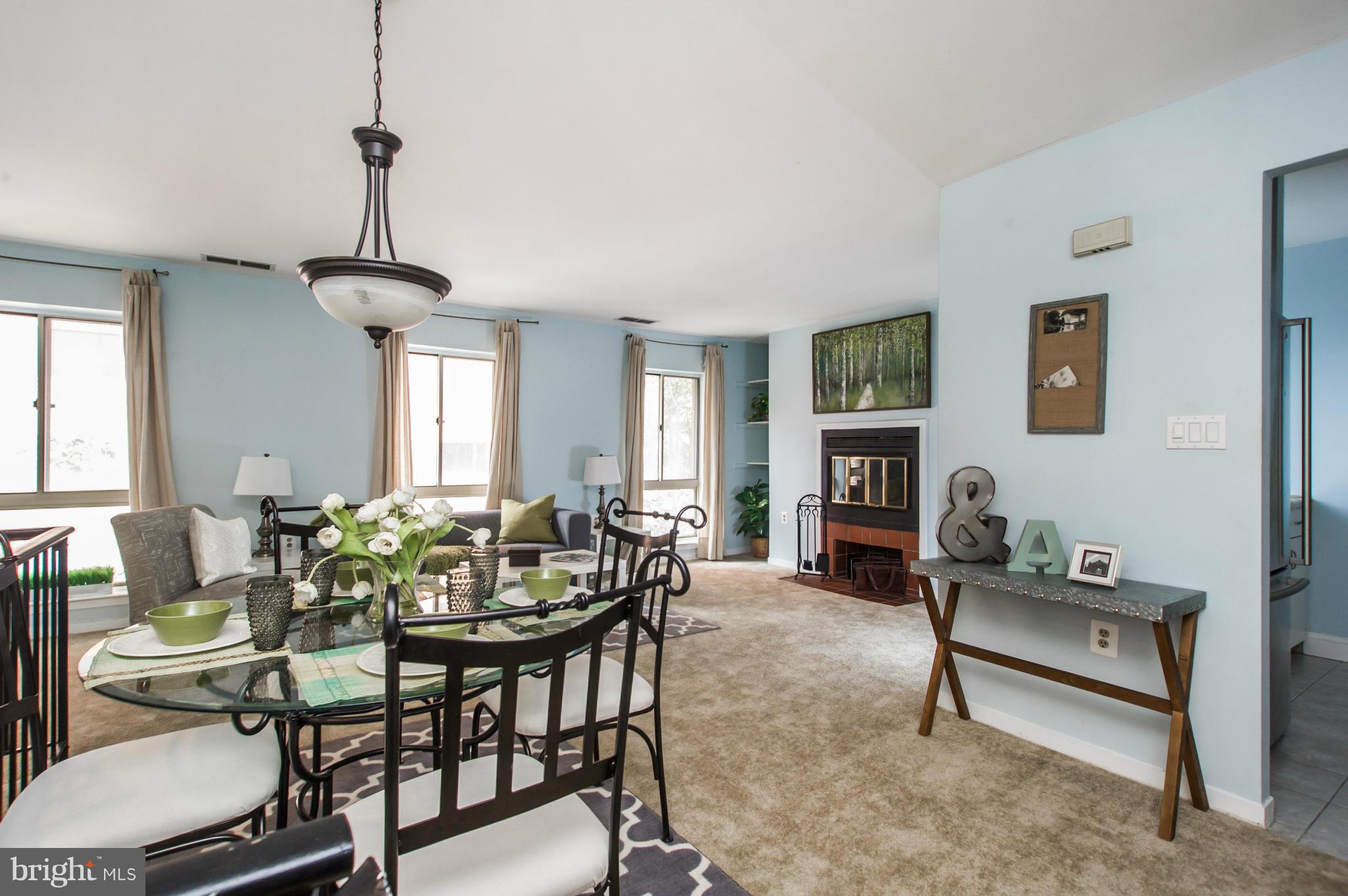 534 South Charles Street, Unit R81 Baltimore, MD 21202 - Photo 10 of 30 Dining Room