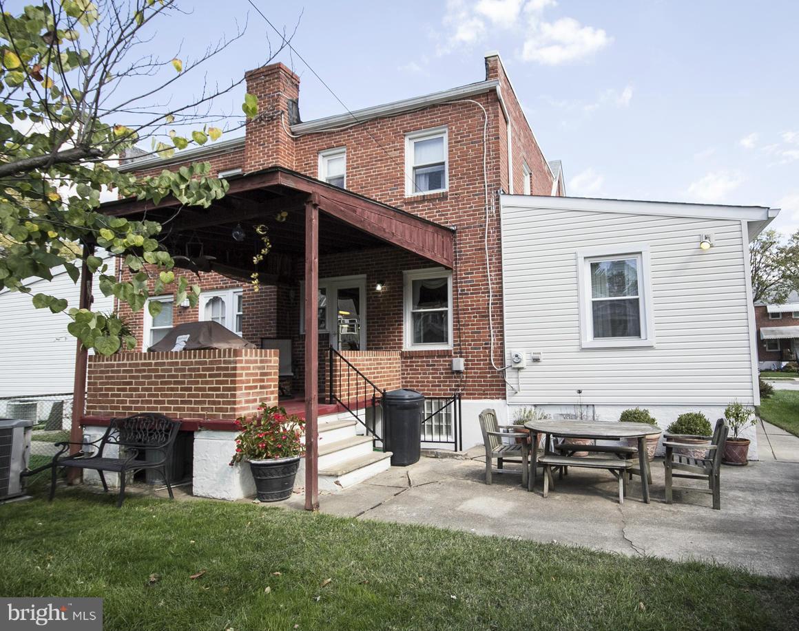 303 3rd Street Baltimore, MD 21206 - Photo 25 of 25 Exterior (Rear)