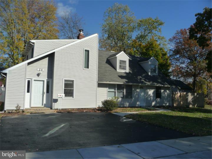 26 Prunewood Road Levittown, PA 19056 - Photo 2 of 24 Gallery Image 2