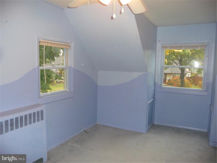 26 Prunewood Road Levittown, PA 19056 - Photo 19 of 24 Gallery Image 19