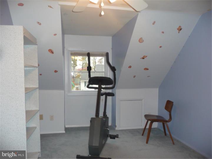 26 Prunewood Road Levittown, PA 19056 - Photo 20 of 24 Gallery Image 20
