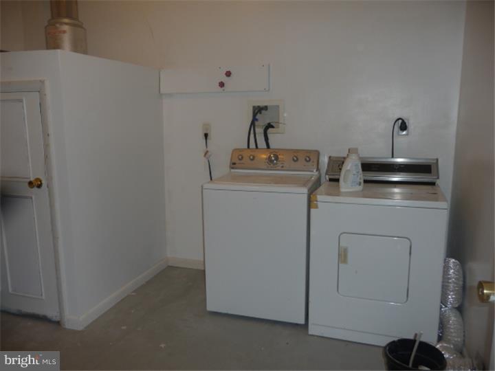 26 Prunewood Road Levittown, PA 19056 - Photo 23 of 24 Gallery Image 23