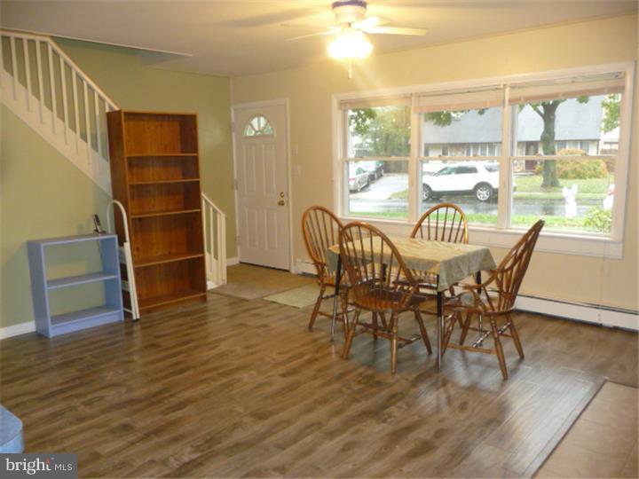 26 Prunewood Road Levittown, PA 19056 - Photo 9 of 24 Gallery Image 9