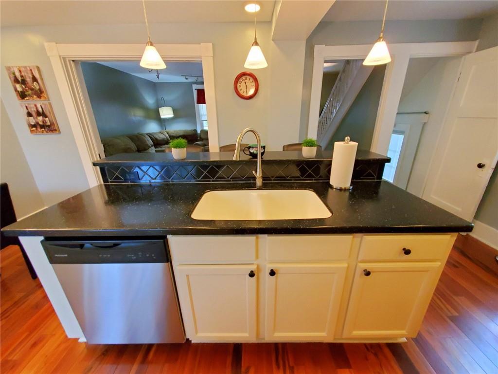 809 Wood Street Butler, PA 16001 - Photo 5 of 25 Gallery Image 5