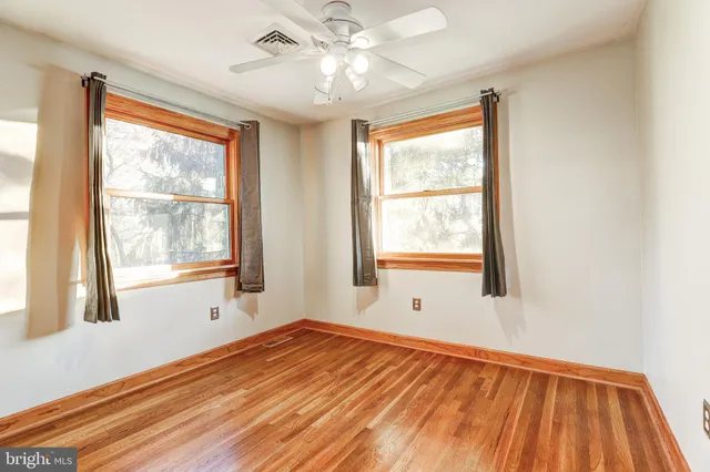 $2,990 | 119 Bosley Avenue, Cockeysville, MD 21030