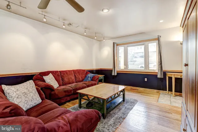 $2,990 | 119 Bosley Avenue, Cockeysville, MD 21030