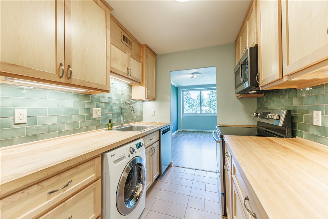 1400 East Avenue, Unit UN313 Rochester, NY 14610 - Photo 9 of 32