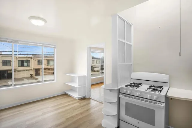 $4,500 | 2338 39th Avenue, San Francisco, CA 94116