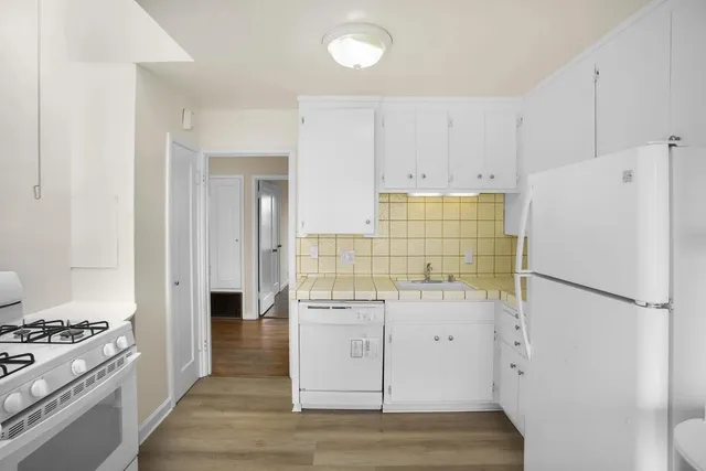 $4,500 | 2338 39th Avenue, San Francisco, CA 94116