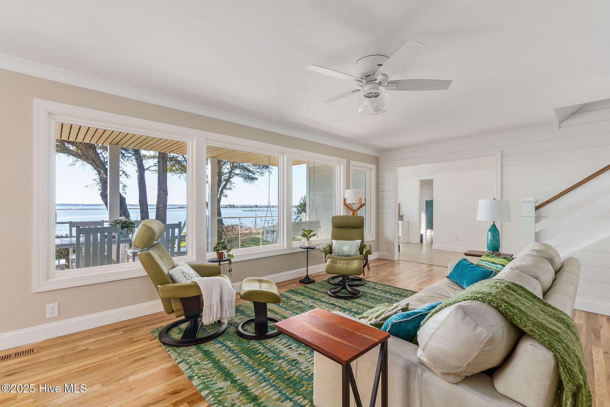 107 Live Oak Road Newport, NC 28570 - Photo 11 of 68 Living Room