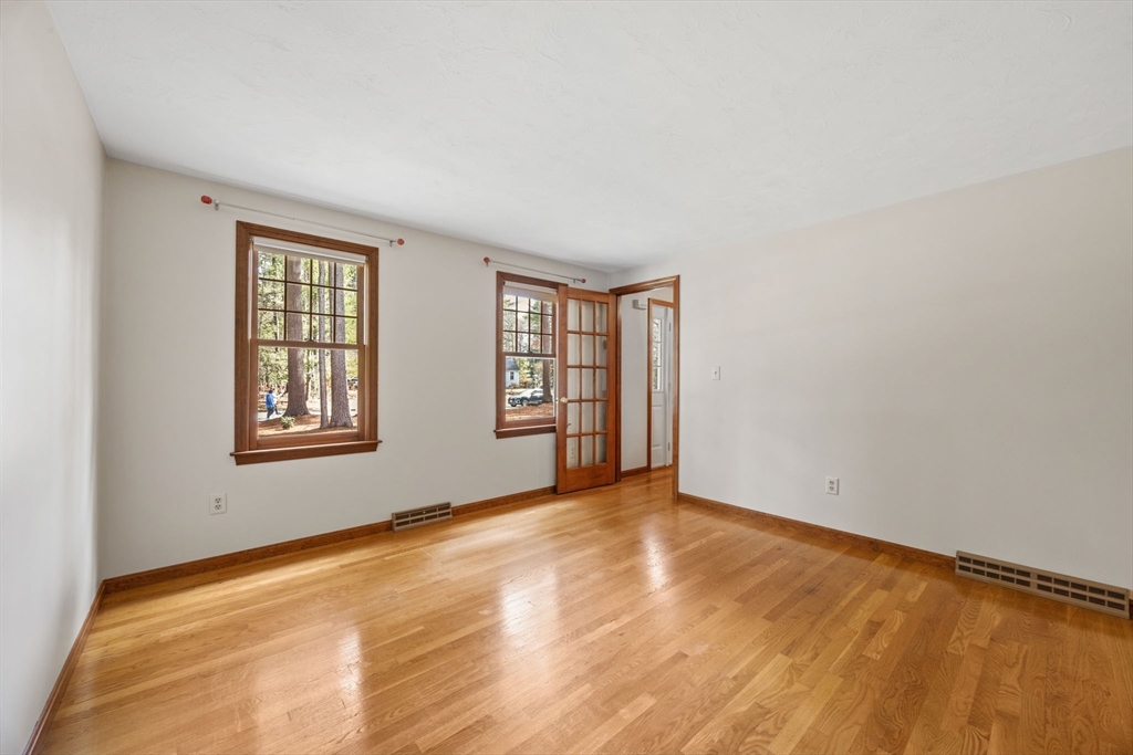 2 Wyndham Road Lakeville, MA 02347 - Photo 18 of 42