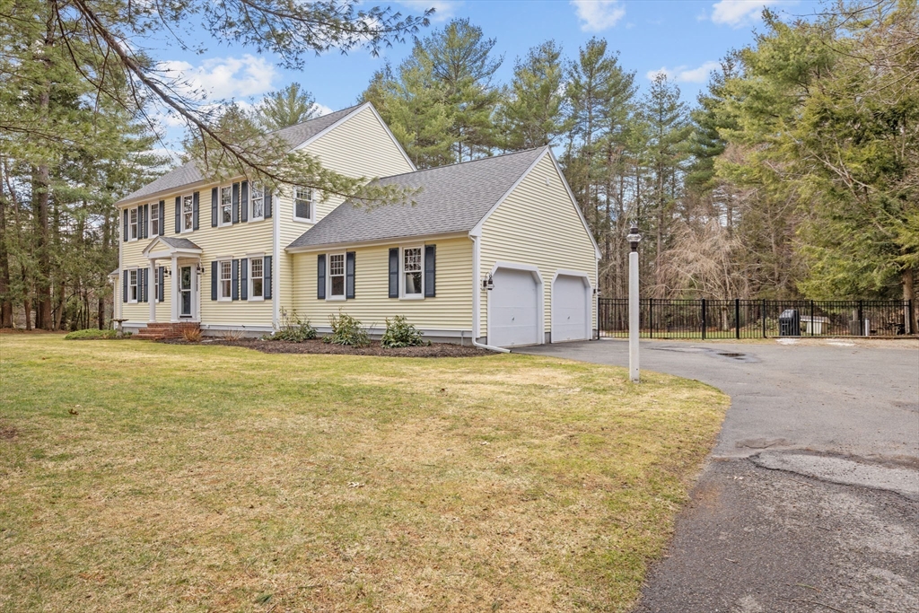 2 Wyndham Road Lakeville, MA 02347 - Photo 2 of 42