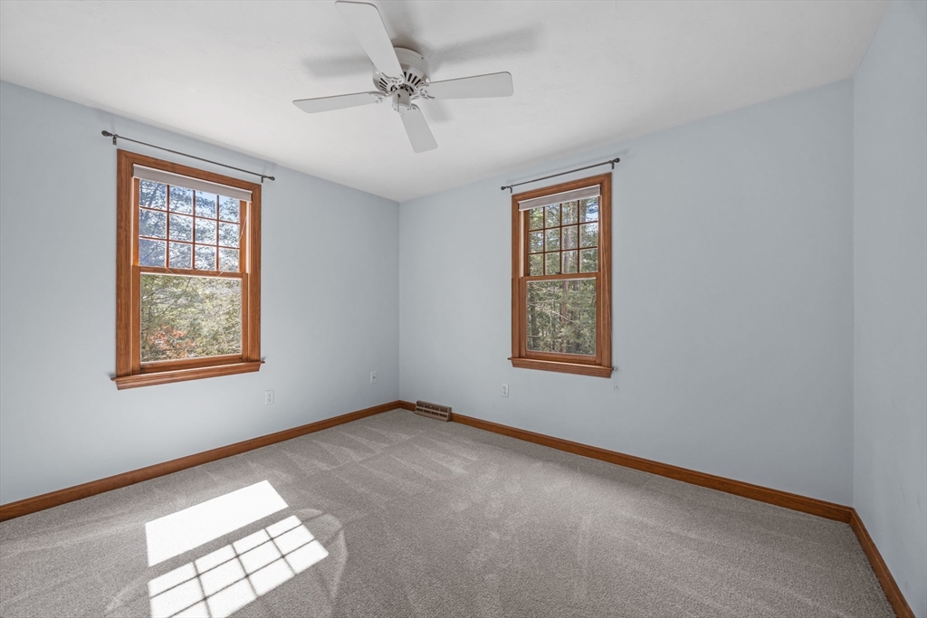 2 Wyndham Road Lakeville, MA 02347 - Photo 28 of 42