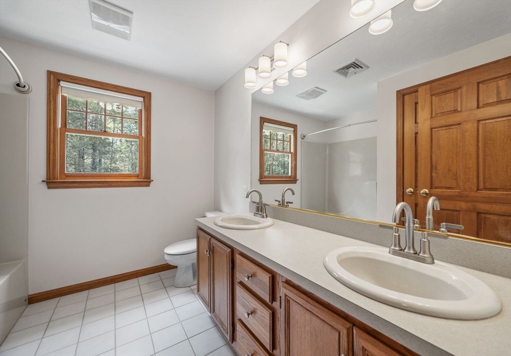 2 Wyndham Road Lakeville, MA 02347 - Photo 31 of 42