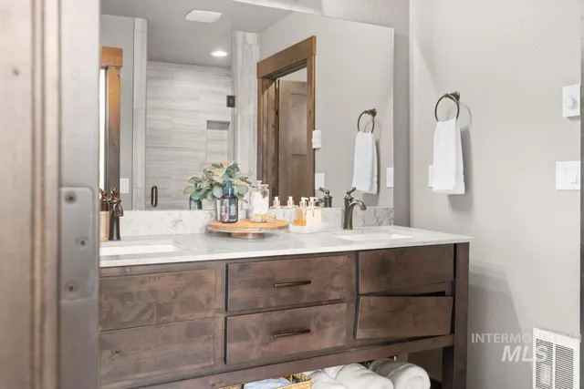 $1,200,000 | 7809 East Bridger Trail, Harrison, ID 83833