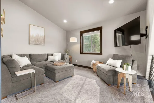 $1,200,000 | 7809 East Bridger Trail, Harrison, ID 83833