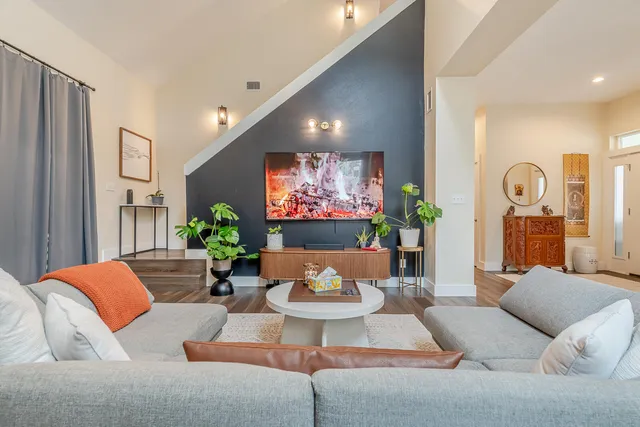 $545,000 | 409 Hideaway Lane, Niceville, FL 32578