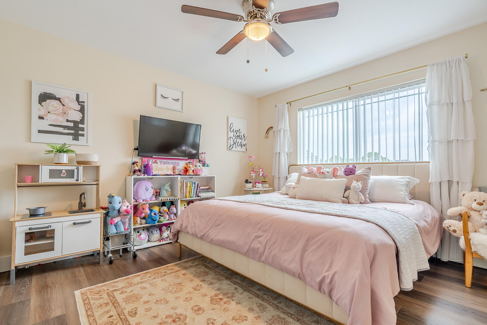 409 Hideaway Lane Niceville, FL 32578 - Photo 28 of 46 409HL_0056