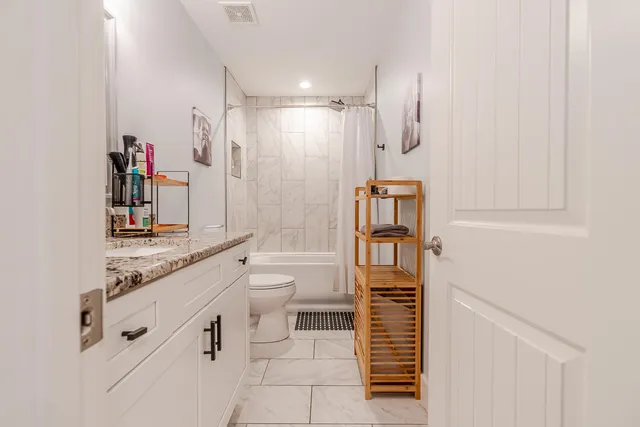 $545,000 | 409 Hideaway Lane, Niceville, FL 32578