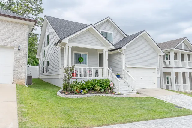 $545,000 | 409 Hideaway Lane, Niceville, FL 32578