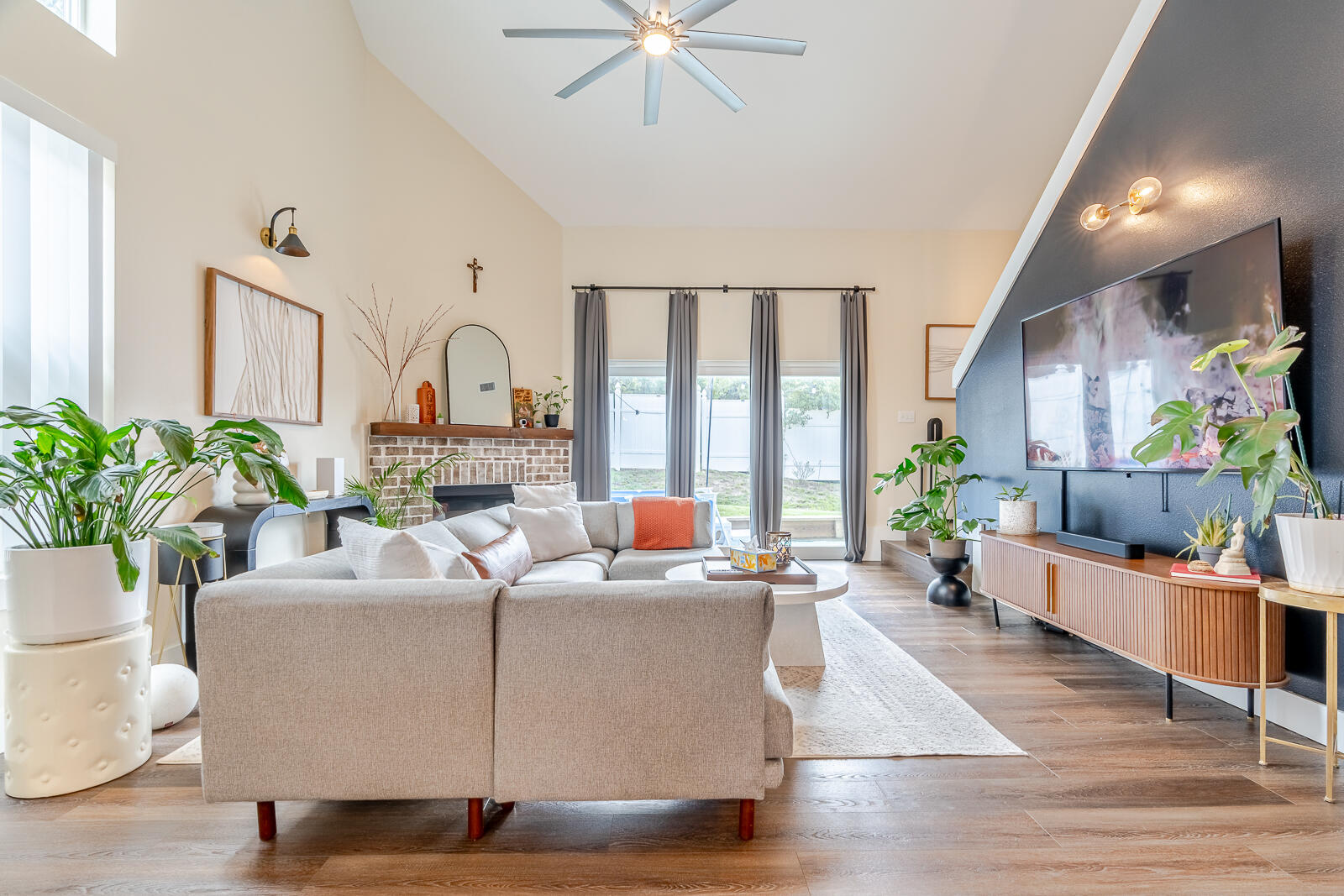 409 Hideaway Lane Niceville, FL 32578 - Photo 10 of 46 409HL_0007