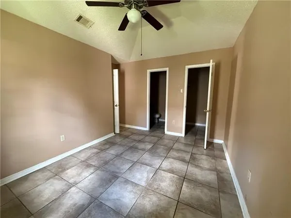 $1,150 | 100 Pkwy N Drive, Slidell, LA 70458