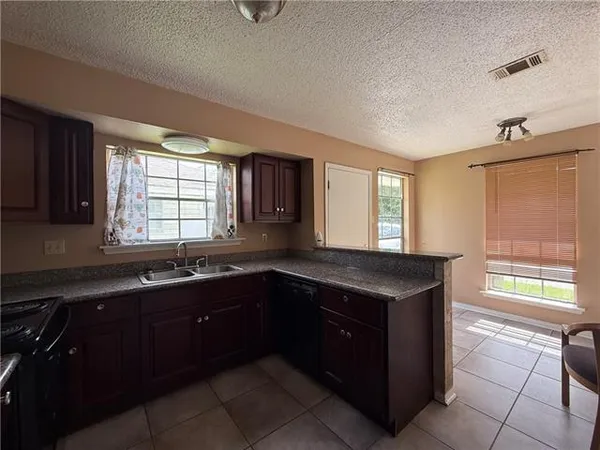 $1,150 | 100 Pkwy N Drive, Slidell, LA 70458