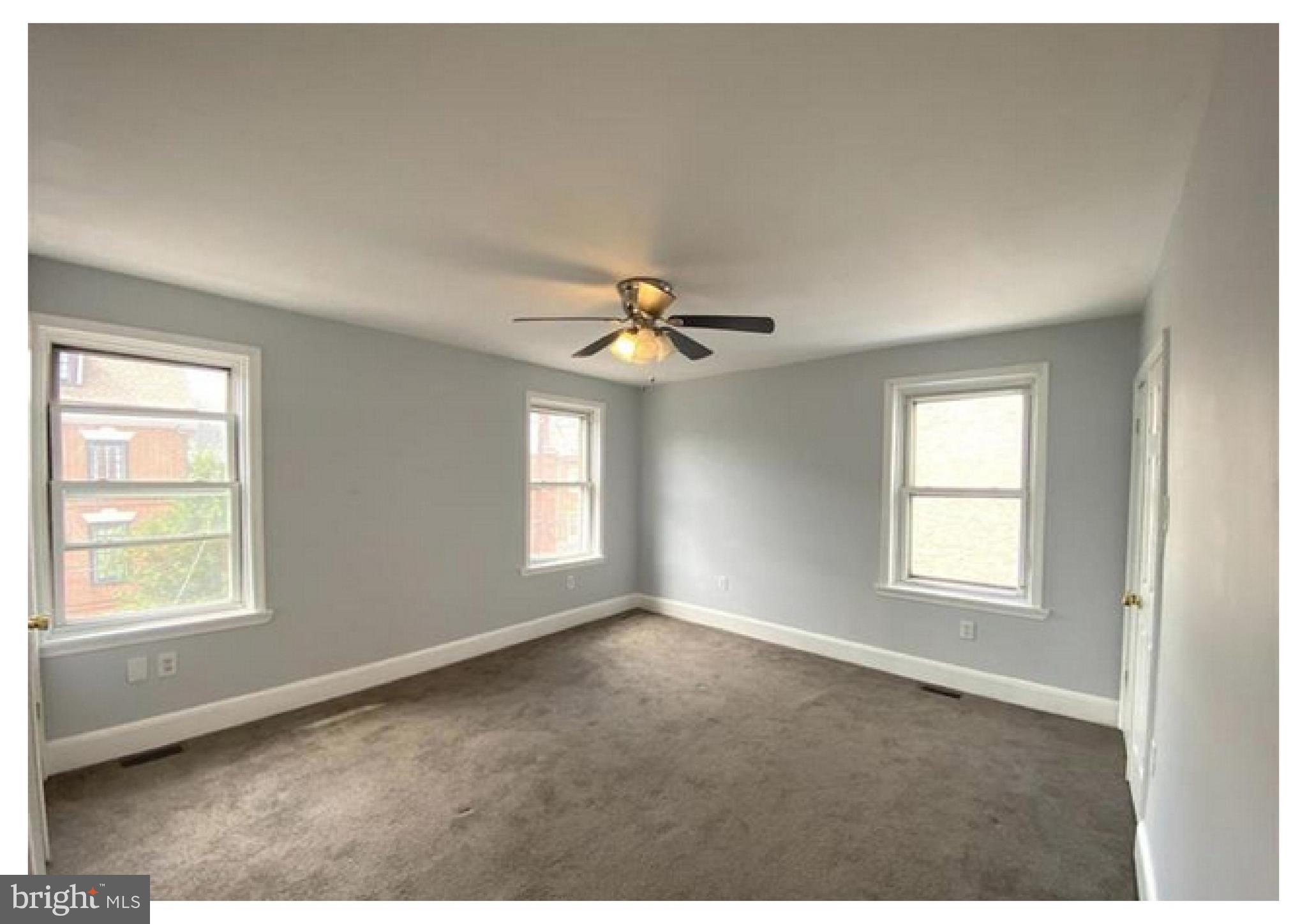 775 South Front Street Philadelphia, PA 19147 - Photo 4 of 6 a view of an empty room with a window