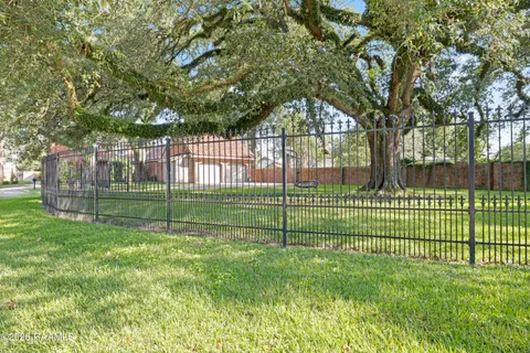 $1,540,000 | 109 Mossy Oaks Avenue, Lafayette, LA 70503