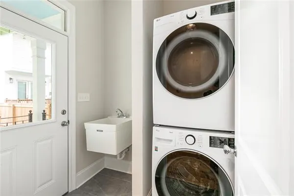$4,000 | 7824 Dominican Street, New Orleans, LA 70118