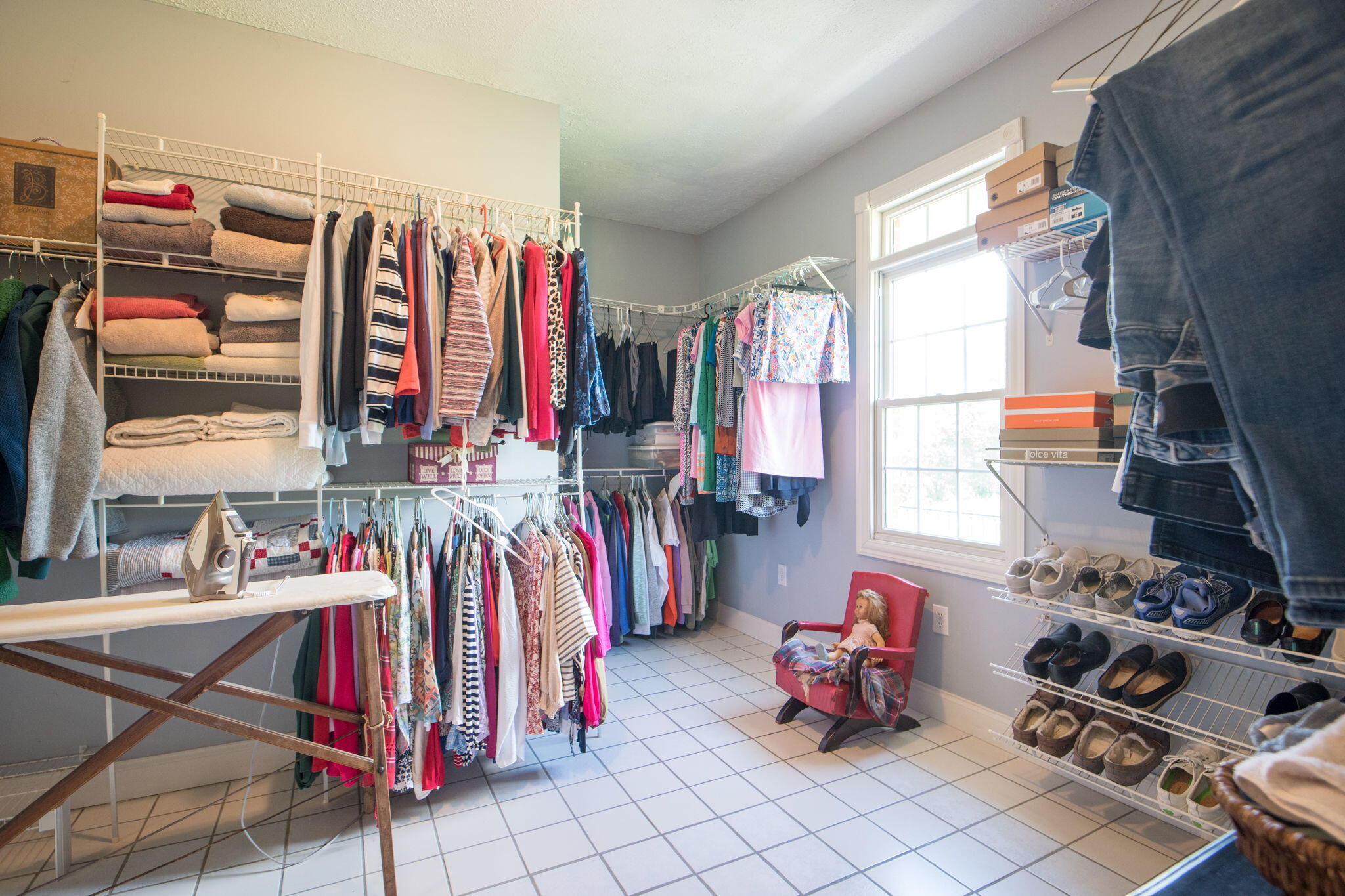 320 Alice Roy Road Windsor, KY 42565 - Photo 77 of 165 Master Closet