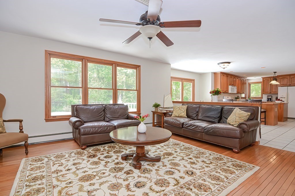 4 Bubbling Brook Road Franklin, MA 02038 - Photo 12 of 38 Gallery Image 12