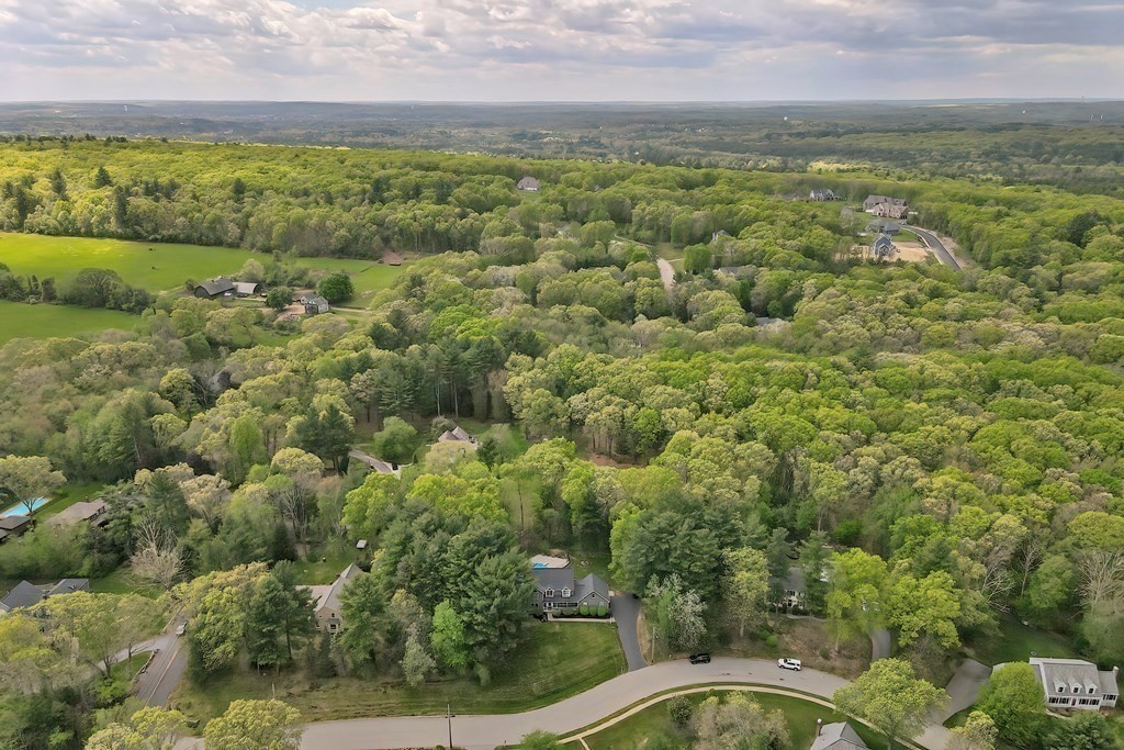 4 Bubbling Brook Road Franklin, MA 02038 - Photo 36 of 38 Gallery Image 36