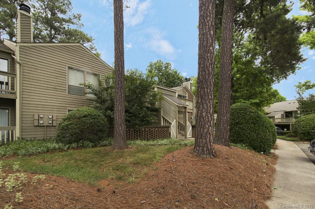 1600 Sharon Road West, Unit 14 Charlotte, NC 28210 - Photo 2 of 17 Gallery Image 2