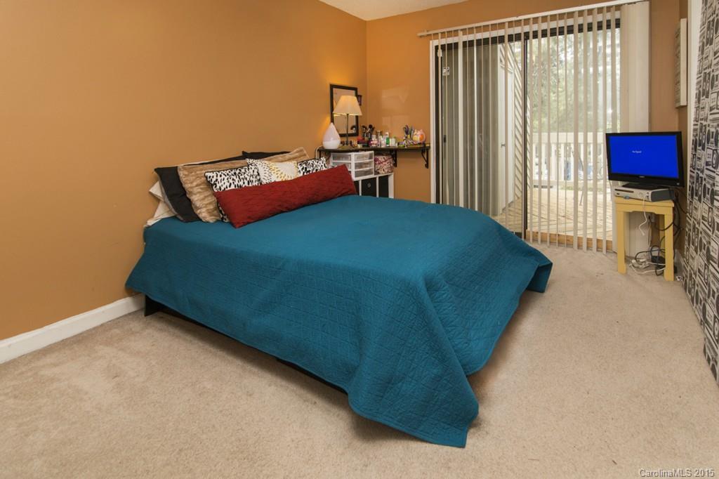 1600 Sharon Road West, Unit 14 Charlotte, NC 28210 - Photo 12 of 17 Gallery Image 12